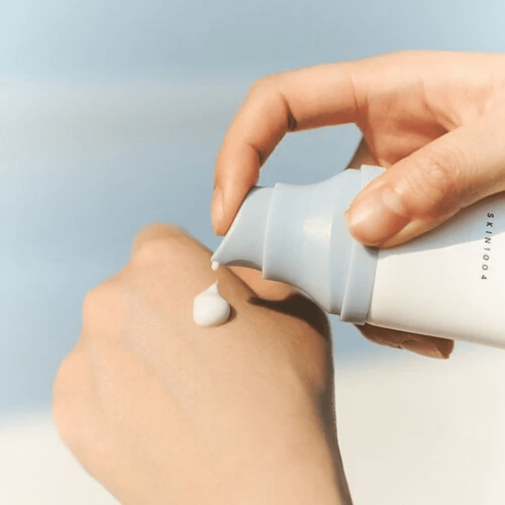 skin1004 Centella Madagascar Hyalu Cica Water Fit Sun Serum