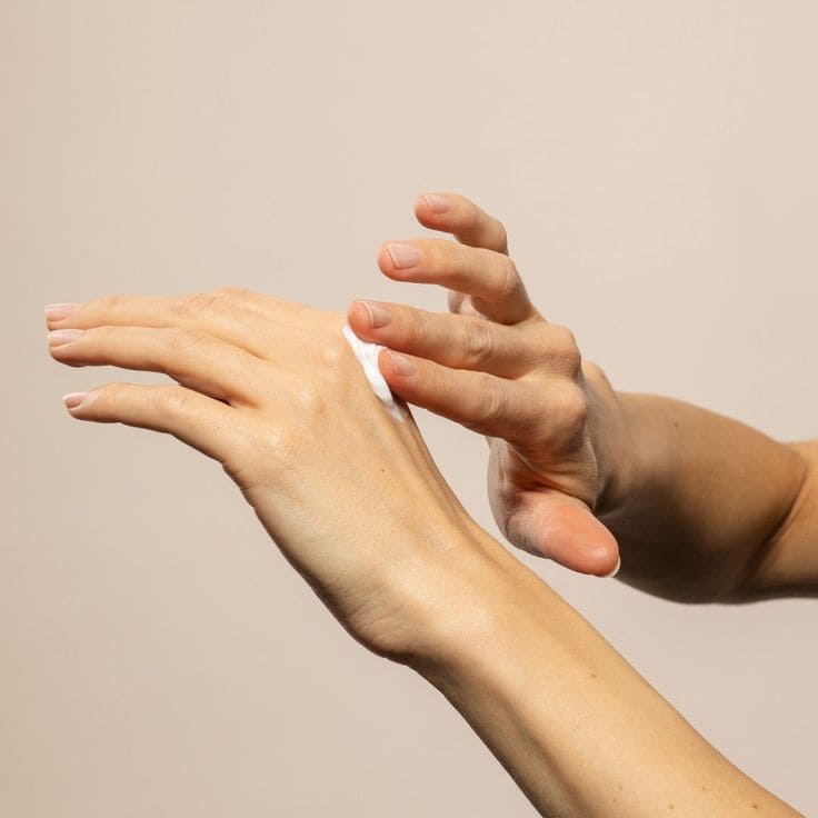 Chic Amber Hand Cream (Hidratante para manos)