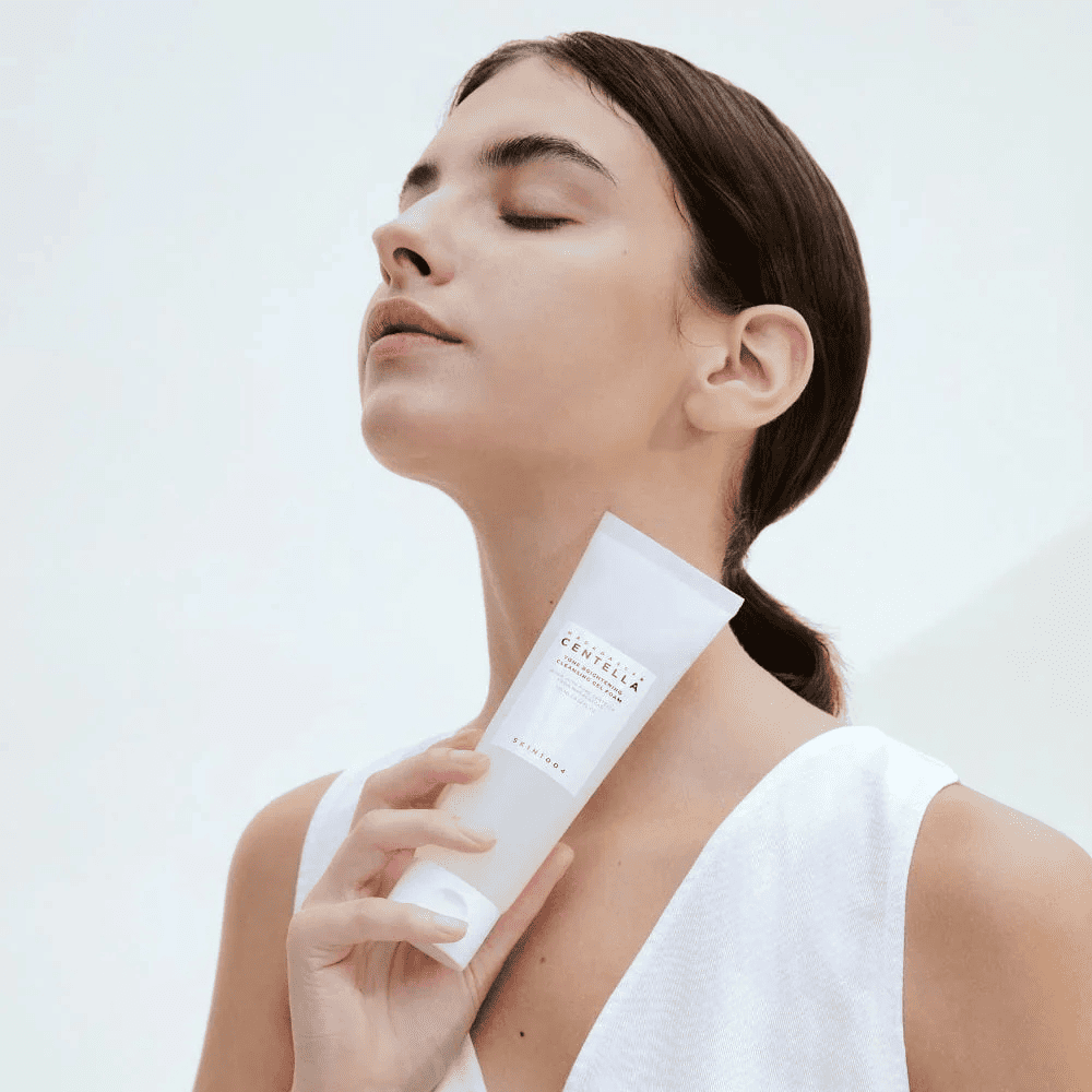 Centella Tone Brightening Cleansing Gel Foam