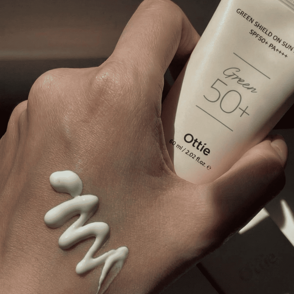 Green Shield On Sun Serum